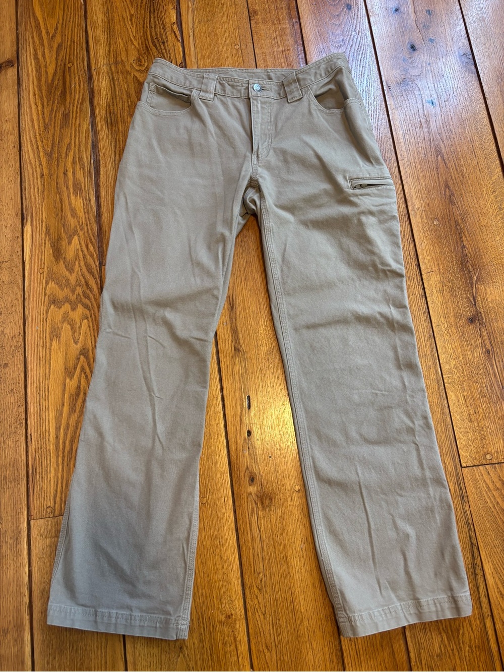 Duluth Trading Khaki Utility Work Pants Women's Size 6x31 Stretch Straight Leg